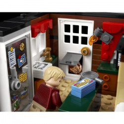 LEGO 21330 Ideas Maman, J'ai Raté L'Avion  Set pour Adultes, Maquette Maison Kevin McCallister a Construire avec 5 Figurines