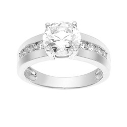 Bague Solitaire serti de 4 Griffes Oxydes de Zirconium Blancs 